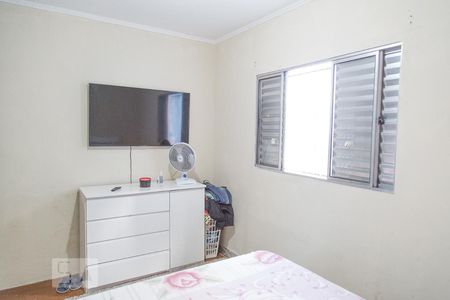 Casa à venda com 185m², 5 quartos e 3 vagas Casa à venda com 185m², 5 quartos e 3 vagasQuarto 1