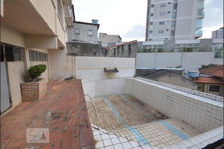 Casa à venda com 306m², 4 quartos e 4 vagasPiscina
