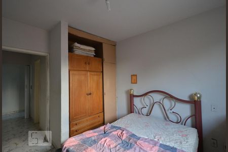 Casa à venda com 306m², 4 quartos e 4 vagasQuarto 2