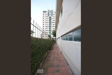 Casa à venda com 306m², 4 quartos e 4 vagasCorredor