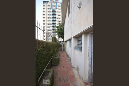 Casa à venda com 306m², 4 quartos e 4 vagasCorredor