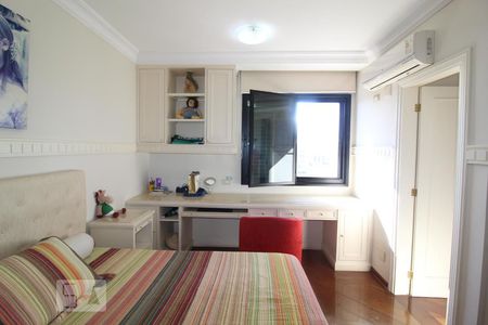 Apartamento para alugar com 303m², 3 quartos e 4 vagasSuite 2