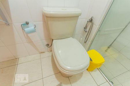 Apartamento para alugar com 90m², 3 quartos e 2 vagas Apartamento para alugar com 90m², 3 quartos e 2 vagasBanheiro do quarto 1