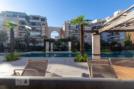 Apartamento à venda com 87m², 2 quartos e 2 vagasÁrea comum - Piscina