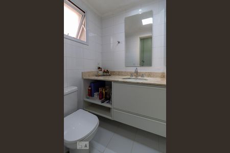 Apartamento à venda com 87m², 2 quartos e 2 vagasBanheiro da Suíte