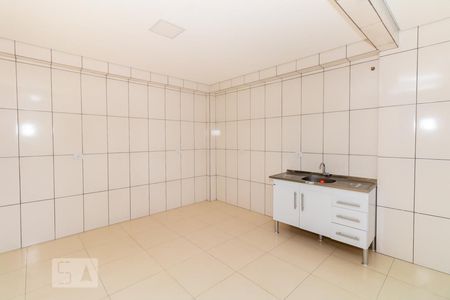 Sala e Cozinha de casa para alugar com 2 quartos, 65m² em Vila Medeiros, São Paulo