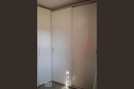 Casa à venda com 250m², 4 quartos e 3 vagas Casa à venda com 250m², 4 quartos e 3 vagasSuíte 2