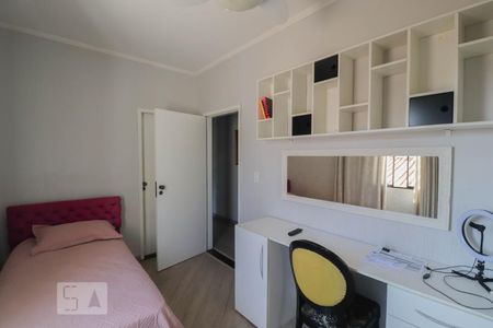 Casa à venda com 250m², 4 quartos e 3 vagas Casa à venda com 250m², 4 quartos e 3 vagasSuíte 2