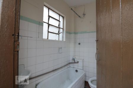 Casa à venda com 150m², 2 quartos e 1 vagaBanheiro de Serviço