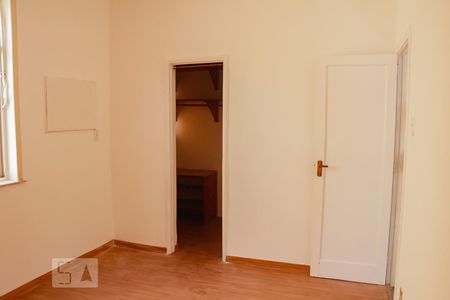 Apartamento à venda com 76m², 2 quartos e 1 vagaquarto 2