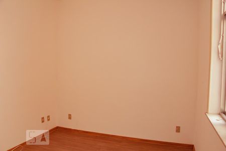 Apartamento à venda com 76m², 2 quartos e 1 vagaquarto 2