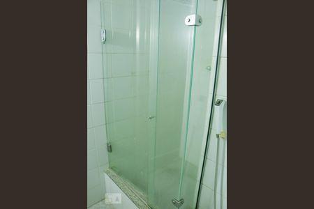 Apartamento à venda com 76m², 2 quartos e 1 vagabanheiro social