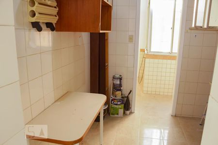Apartamento à venda com 76m², 2 quartos e 1 vagacozinha