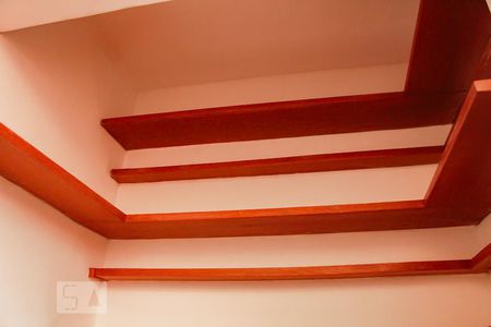 Apartamento à venda com 76m², 2 quartos e 1 vagaquarto de serviço