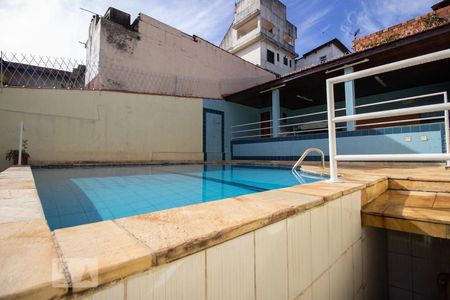 Casa à venda com 424m², 5 quartos e 5 vagas Casa à venda com 424m², 5 quartos e 5 vagasPiscina