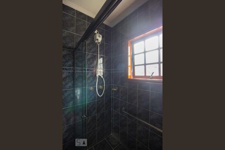 Casa à venda com 424m², 5 quartos e 5 vagas Casa à venda com 424m², 5 quartos e 5 vagasBanheiro 2