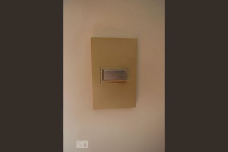 Casa à venda com 424m², 5 quartos e 5 vagas Casa à venda com 424m², 5 quartos e 5 vagasDetalhe Quarto 5