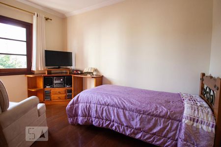 Casa à venda com 424m², 5 quartos e 5 vagas Casa à venda com 424m², 5 quartos e 5 vagasQuarto 5