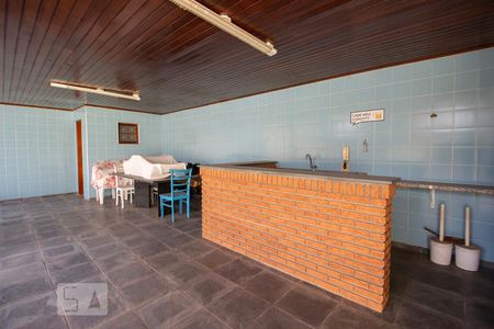 Casa à venda com 424m², 5 quartos e 5 vagas Casa à venda com 424m², 5 quartos e 5 vagasEspaço Gourmet