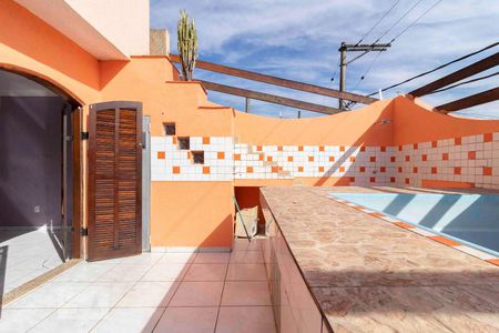 Casa à venda com 320m², 4 quartos e 2 vagas Casa à venda com 320m², 4 quartos e 2 vagasSacada da Suíte