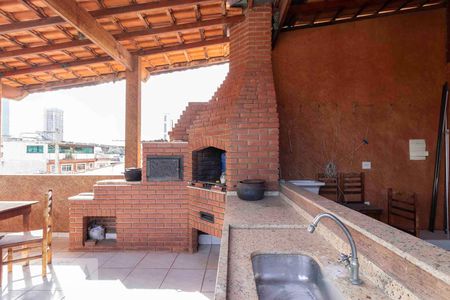 Casa à venda com 320m², 4 quartos e 2 vagas Casa à venda com 320m², 4 quartos e 2 vagasÁrea Externa - Terraço