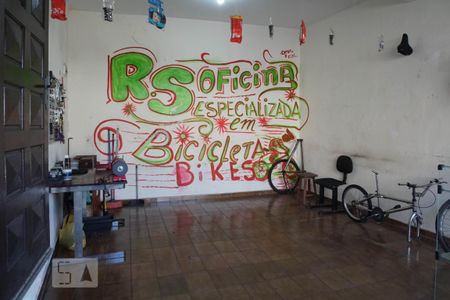 Garagem de casa para alugar com 2 quartos, 147m² em Jardim Piratininga, São Paulo