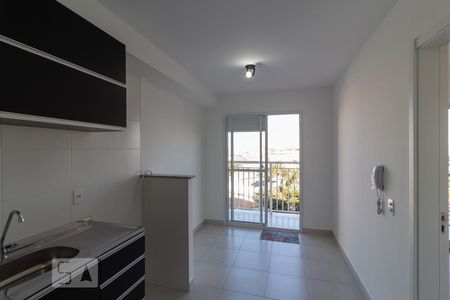 Sala / Cozinha / Lavanderia de apartamento à venda com 1 quarto, 28m² em Vila Palmeiras, São Paulo