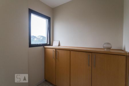 Apartamento à venda com 88m², 3 quartos e 2 vagasQuarto de Serviço