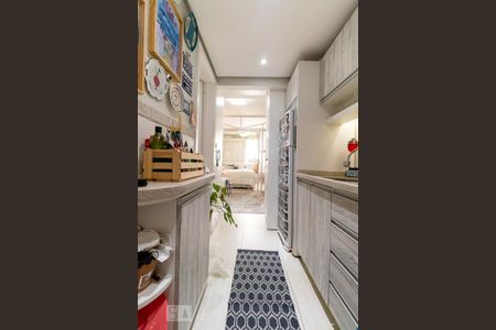 Cozinha de kitnet/studio para alugar com 1 quarto, 30m² em Cerqueira César, São Paulo