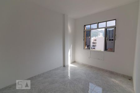 Apartamento à venda com 75m², 2 quartos e sem vaga Apartamento à venda com 75m², 2 quartos e sem vagaQuarto 2