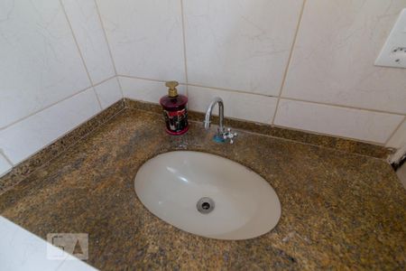 Apartamento à venda com 75m², 2 quartos e sem vaga Apartamento à venda com 75m², 2 quartos e sem vagaBanheiro
