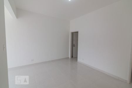 Apartamento à venda com 75m², 2 quartos e sem vaga Apartamento à venda com 75m², 2 quartos e sem vagaSala