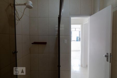 Apartamento à venda com 75m², 2 quartos e sem vaga Apartamento à venda com 75m², 2 quartos e sem vagaBanheiro