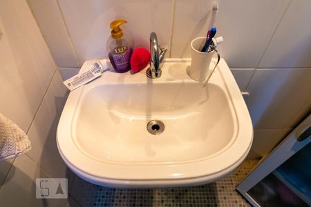 Casa à venda com 134m², 4 quartos e 2 vagas Casa à venda com 134m², 4 quartos e 2 vagasBanheiro da Suíte 3