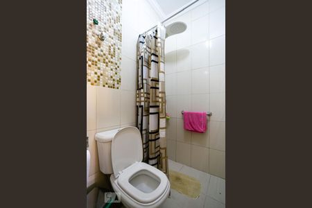 Casa à venda com 134m², 4 quartos e 2 vagas Casa à venda com 134m², 4 quartos e 2 vagasBanheiro da Suíte 4