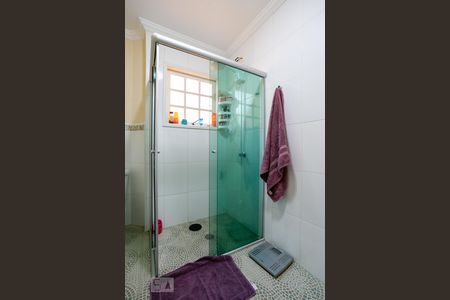 Casa à venda com 134m², 4 quartos e 2 vagas Casa à venda com 134m², 4 quartos e 2 vagasBanheiro da Suíte 2