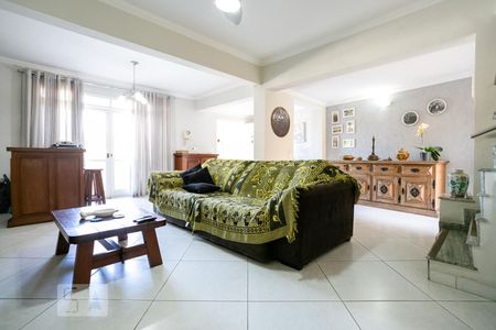 Sala de casa à venda com 4 quartos, 134m² em Parque Sao Domingos, São Paulo