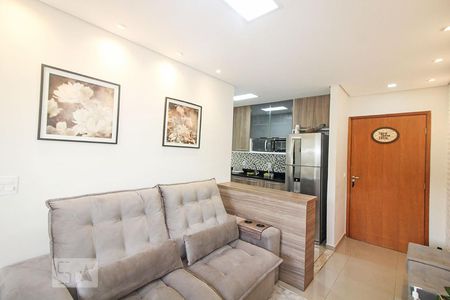 Sala de apartamento para alugar com 2 quartos, 50m² em Parque Rincão, Cotia