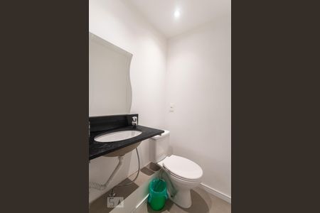Studio à venda com 30m², 1 quarto e 1 vaga Studio à venda com 30m², 1 quarto e 1 vagaBanheiro