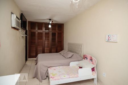 Apartamento à venda com 120m², 3 quartos e sem vaga Apartamento à venda com 120m², 3 quartos e sem vagaSuíte