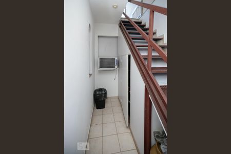 Apartamento à venda com 120m², 3 quartos e sem vaga Apartamento à venda com 120m², 3 quartos e sem vagaCopa