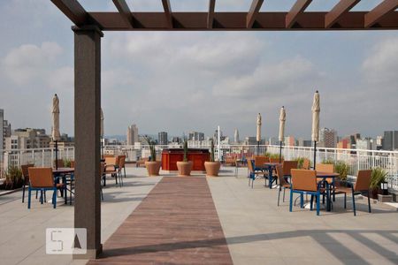 Studio à venda com 29m², 1 quarto e 1 vaga Studio à venda com 29m², 1 quarto e 1 vagaTerraço