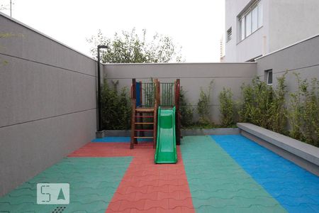 Studio à venda com 29m², 1 quarto e 1 vaga Studio à venda com 29m², 1 quarto e 1 vagaPlayground