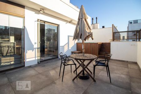 Apartamento à venda com 146m², 2 quartos e 2 vagas Apartamento à venda com 146m², 2 quartos e 2 vagasTerraço