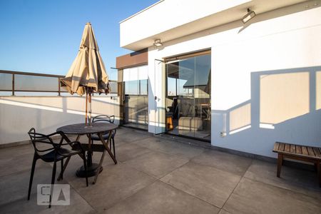 Apartamento à venda com 146m², 2 quartos e 2 vagas Apartamento à venda com 146m², 2 quartos e 2 vagasTerraço