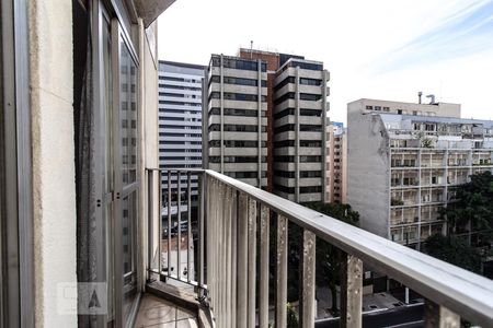 Apartamento à venda com 44m², 1 quarto e 1 vaga Apartamento à venda com 44m², 1 quarto e 1 vagaVaranda