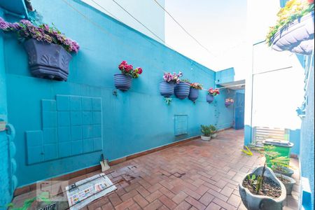 Casa à venda com 178m², 3 quartos e 1 vaga Casa à venda com 178m², 3 quartos e 1 vagaQuintal