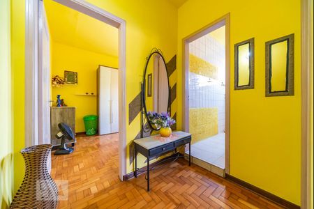 Hall dos Quartos de casa à venda com 3 quartos, 178m² em Campestre, Santo André