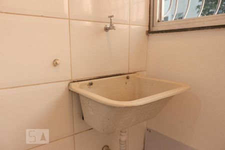 Apartamento para alugar com 49m², 2 quartos e 1 vagaDetalhe da área de serviço