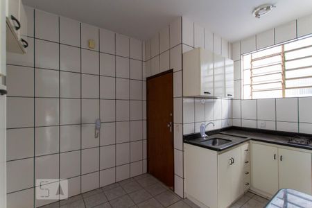 Apartamento para alugar com 120m², 4 quartos e 1 vaga Apartamento para alugar com 120m², 4 quartos e 1 vagaCozinha